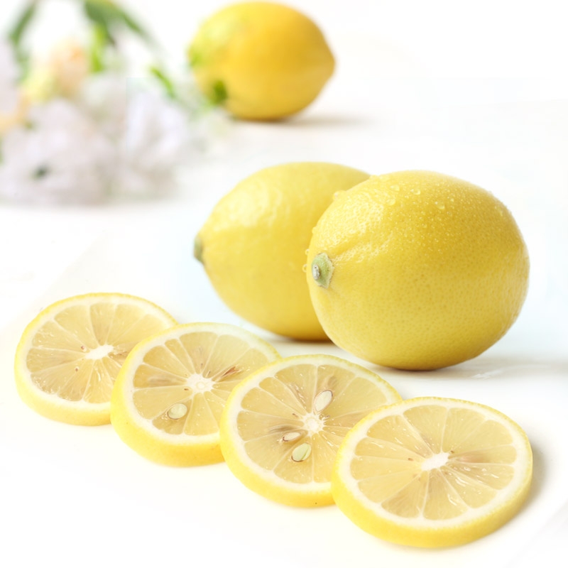 新鲜柠檬